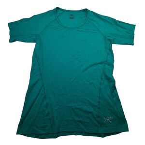 Arc'teryx T-Shirt Women's Small Green Short Sleeve Lightweight Gorpcore Hiking